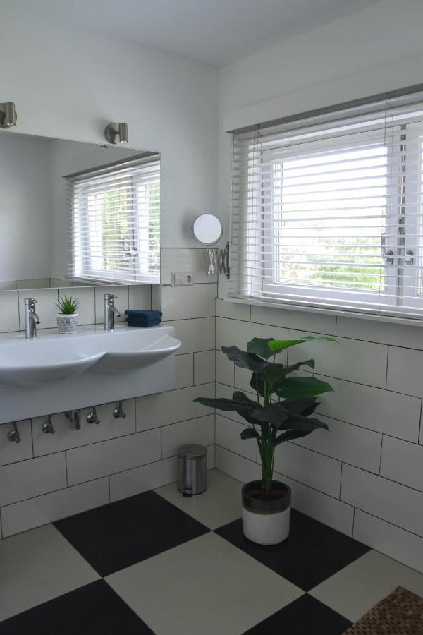 Spacious Comfort Villa Vera With Hottub Zeewolde Exterior foto